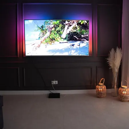 Poznan Dom - Airport Lawica 7 Km Willa