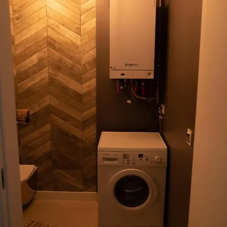 Poznan Dom - Airport Lawica 7 Km * Kiekrz