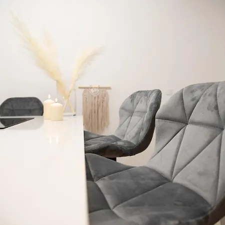 Willa Poznan Dom - Airport Lawica 7 Km